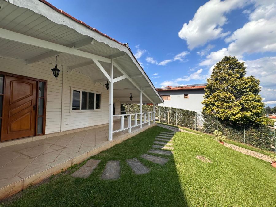 Casa em Condomínio - Venda - Condomínio Estância Marambaia - Vinhedo - SP