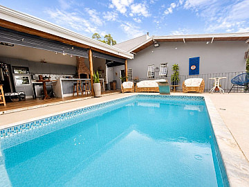 Casa a venda na cidade de Vinhedo/SP